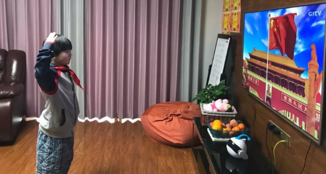 昌黎線上“升旗儀式” | 隔離病毒，但不隔離對祖國的熱愛